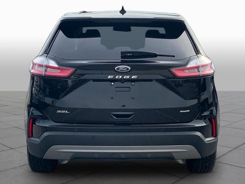 Used 2024 Ford Edge SEL AWD/4WD image 5
