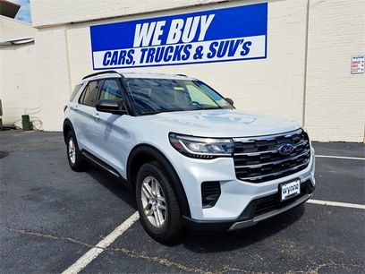 New 2025 Ford Explorer Active