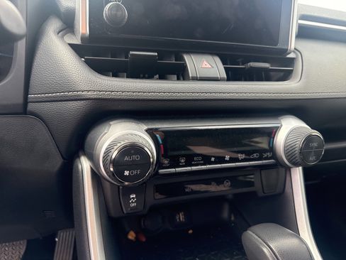 Used 2025 Toyota RAV4 LE image 14