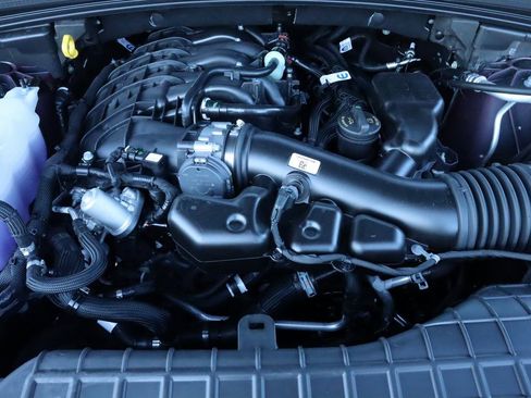 New 2025 Jeep Grand Cherokee L Limited w/ Luxury Tech Group II image 23