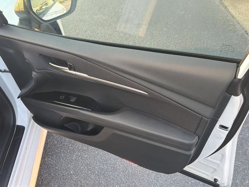 Certified 2025 Toyota Camry LE w/ Convenience Package FWD image 14
