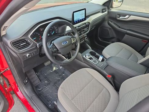 Certified 2021 Ford Escape SE w/ SE Sport Appearance Package AWD/4WD image 21