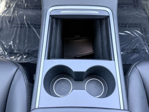 Used 2023 Tesla Model 3 Standard Range image 54