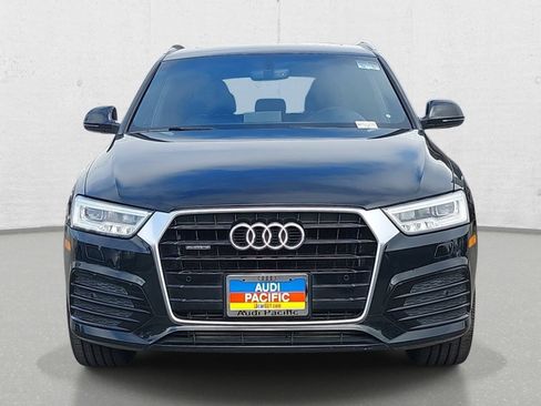 Used 2018 Audi Q3 2.0T Premium Plus w/ Premium Plus Package AWD/4WD image 2
