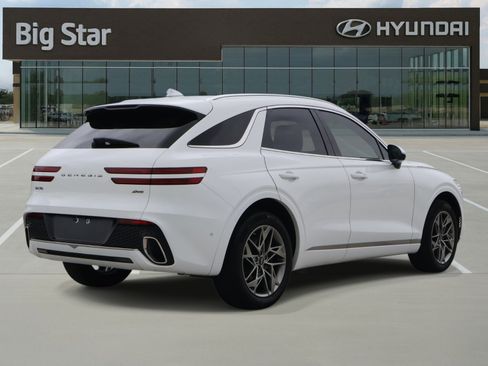 Used 2022 Genesis GV70 2.5T w/ Advanced Package AWD/4WD image 4
