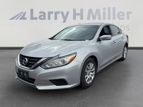 Used 2016 Nissan Altima 2.5 S w/ Power Driver Seat Package image 1
