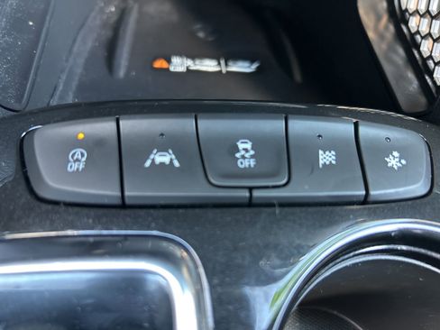 Used 2023 Chevrolet TrailBlazer ACTIV w/ Sun and Liftgate Package image 24