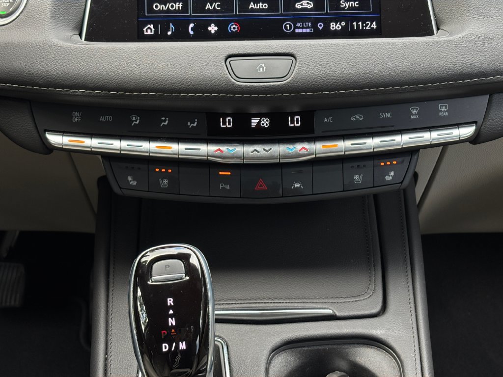 Certified 2023 Cadillac XT4 Premium Luxury FWD image 21