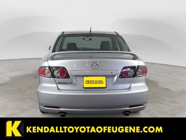 Used 2006 MAZDA MAZDA6 i Sport w/ Bose Audio & Moonroof Pkg FWD image 6