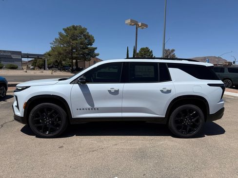 New 2026 Chevrolet Traverse RS FWD image 10