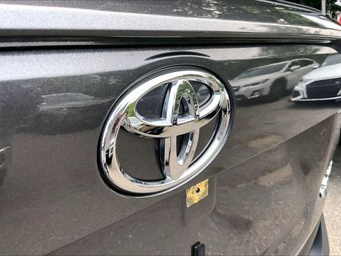 Certified 2025 Toyota RAV4 XLE w/ Convenience Package AWD/4WD image 30