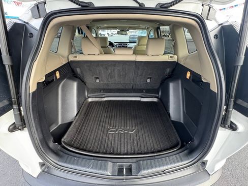 Used 2021 Honda CR-V Touring image 9