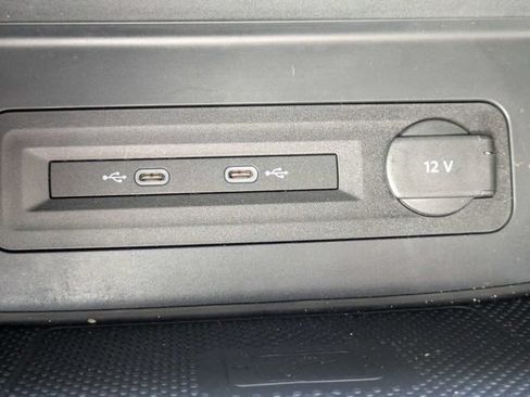 Used 2022 Volkswagen Atlas SE FWD image 24