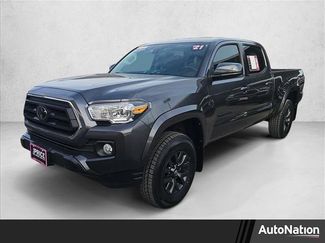 Used 2021 Toyota Tacoma SR5 video 1