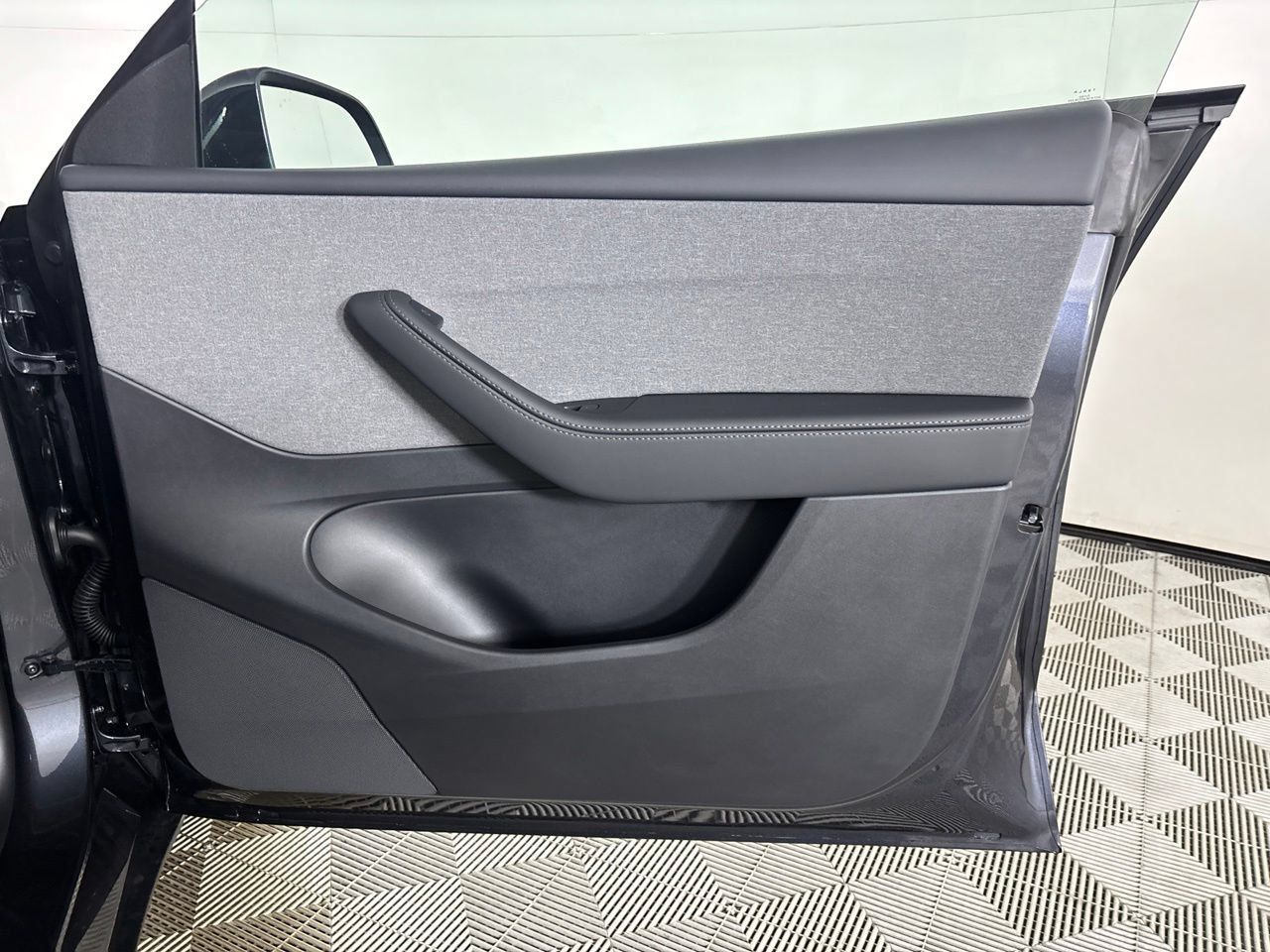 Used 2026 Tesla Model Y 2WD image 20