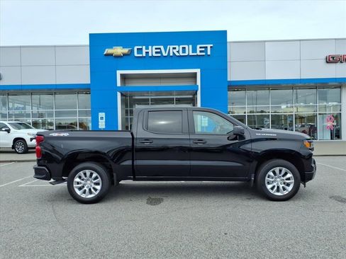 Used 2026 Chevrolet Silverado 1500 Custom image 15