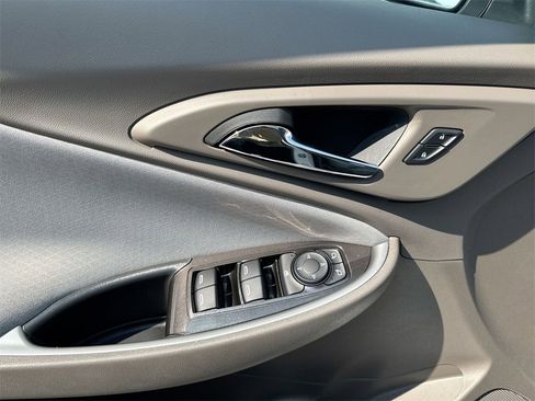 Used 2024 Chevrolet Malibu LS image 15