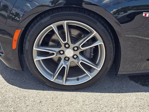 Used 2019 Chevrolet Camaro SS RWD image 11