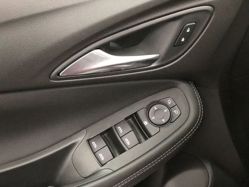 Used 2020 Buick Encore GX Preferred AWD/4WD image 13