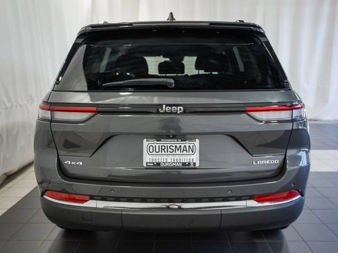 Certified 2023 Jeep Grand Cherokee Laredo AWD/4WD image 5