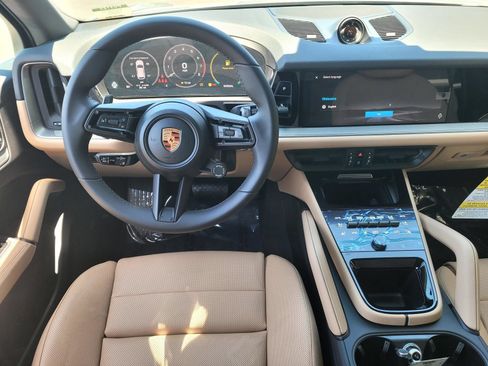 New 2026 Porsche Cayenne AWD/4WD image 14