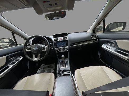 Used 2017 Subaru Crosstrek 2.0i Limited image 9