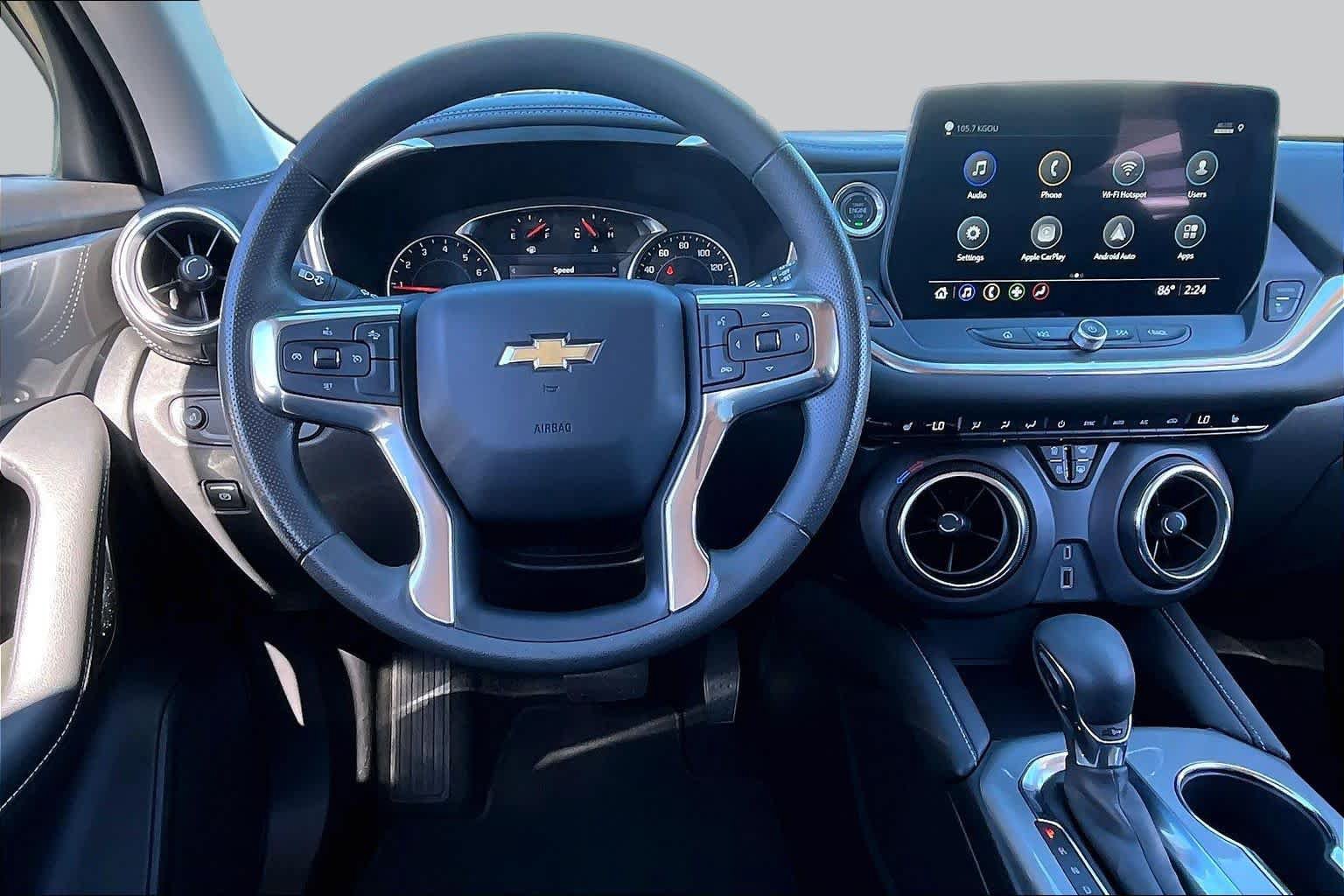 Used 2025 Chevrolet Blazer LT FWD image 6