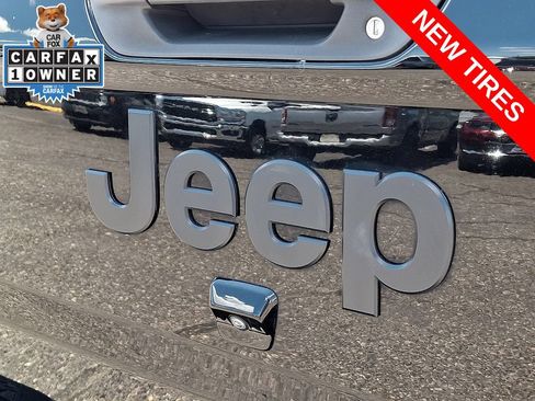 Used 2021 Jeep Gladiator Sport w/ Trailer Tow Package AWD/4WD image 30