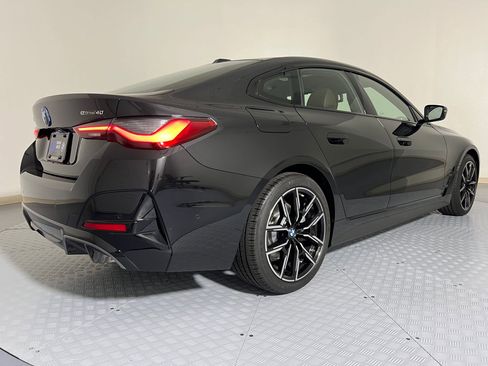 Used 2025 BMW i4 eDrive40 w/ M Sport Package image 8