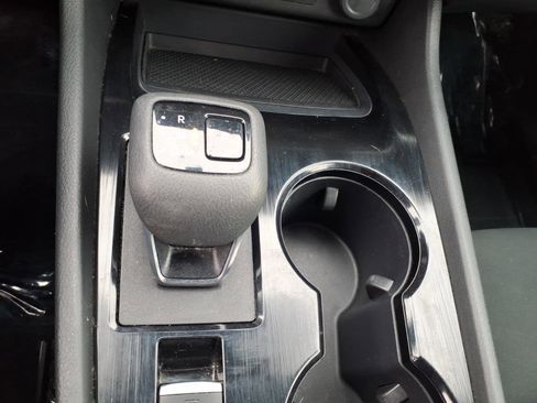 Certified 2024 Nissan Rogue S FWD image 20