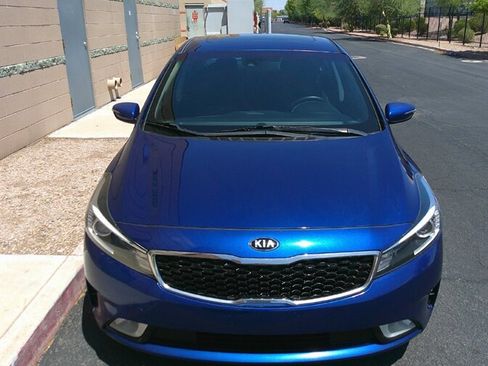 Used 2019 Kia Forte LXS image 2