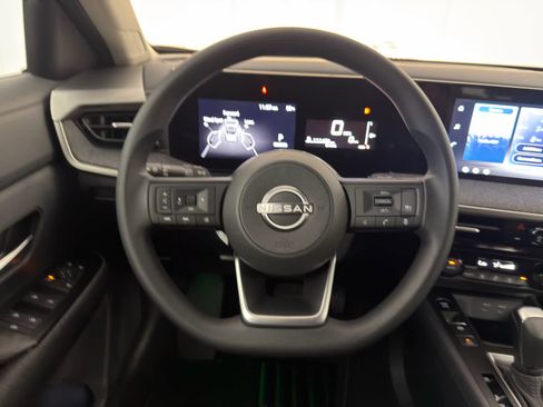 New 2026 Nissan Kicks SV w/ Interior Electronics Package FWD image 17