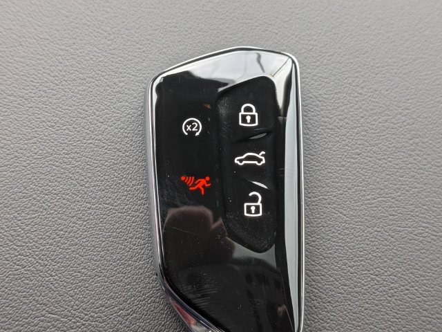 New 2026 Volkswagen Atlas SE FWD image 31