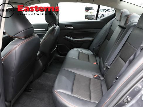 Used 2024 Nissan Altima 2.5 SR FWD image 20