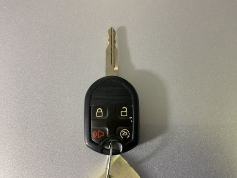 Used 2013 Ford F150 Lariat w/ Luxury Equipment Group image 40