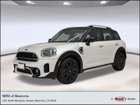Used 2024 MINI Cooper Countryman S FWD image 1