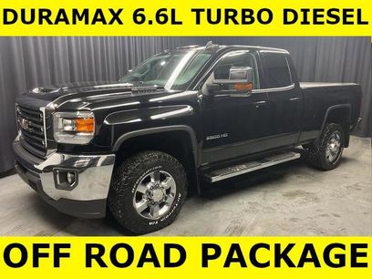 Used 2017 GMC Sierra 2500 SLE w/ SLE Preferred Package