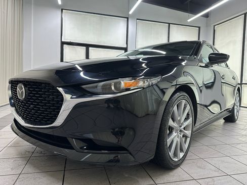 Used 2025 MAZDA MAZDA3 s image 11