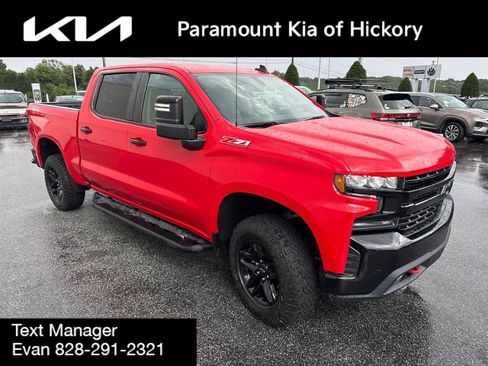 Used 2021 Chevrolet Silverado 1500 LT Trail Boss w/ Bed Protection Package AWD/4WD image 3