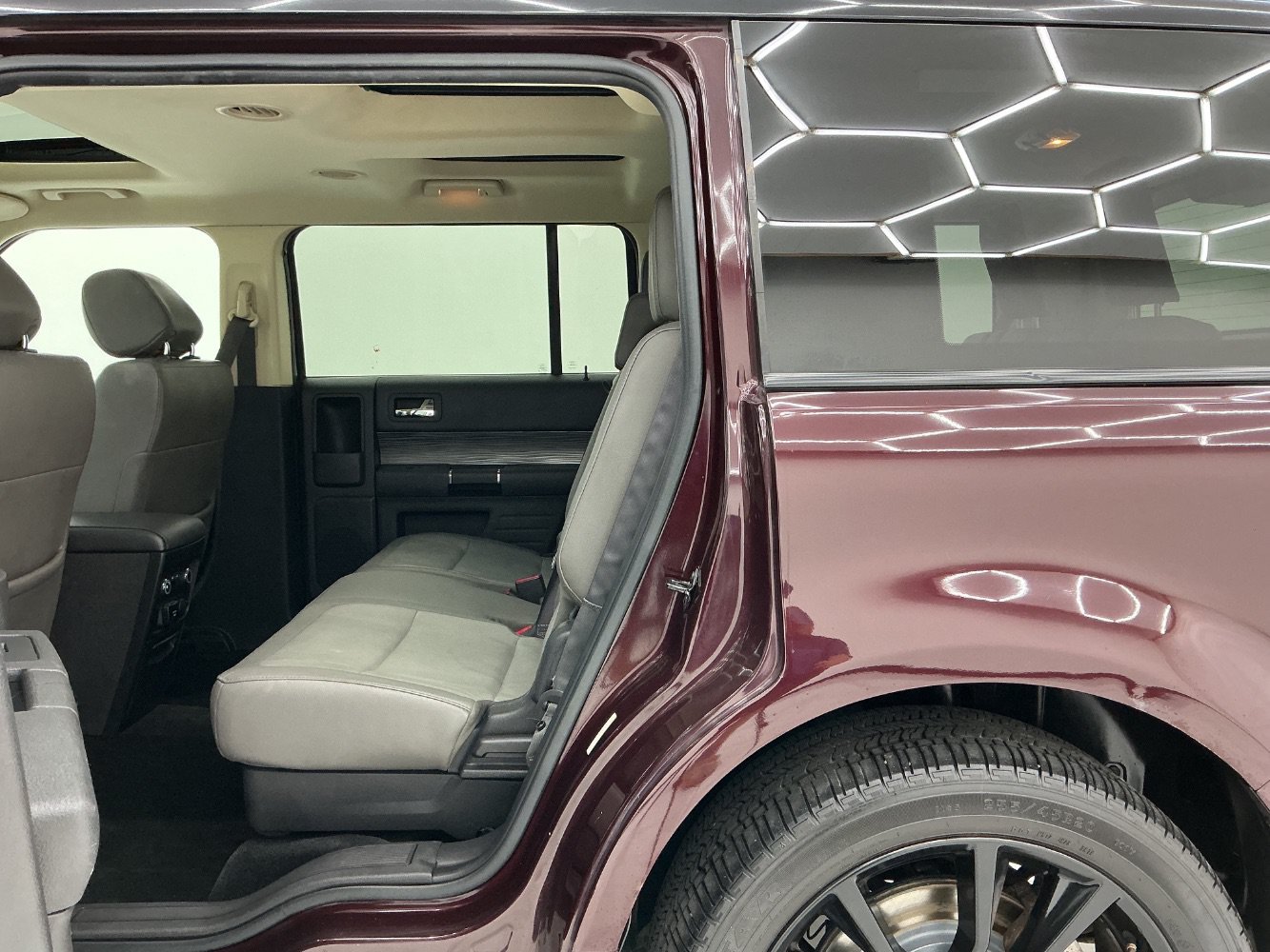 Used 2018 Ford Flex SEL w/ Equipment Group 202A AWD/4WD image 20