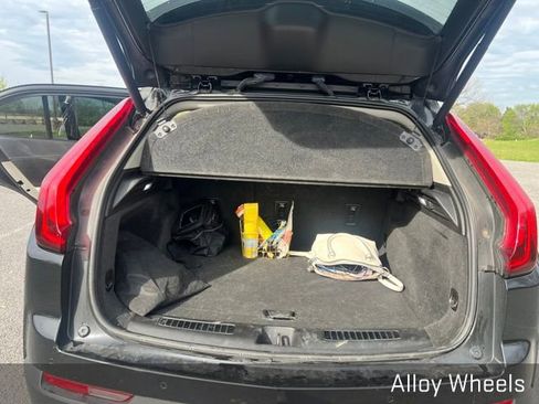 Used 2019 Cadillac XT4 Premium Luxury w/ Cold Weather Package image 10