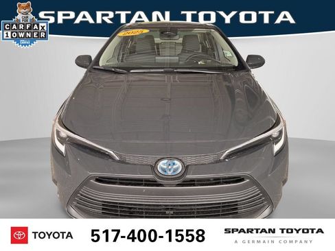 Used 2025 Toyota Corolla LE FWD image 10