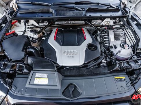 Used 2020 Audi SQ5 Premium Plus w/ Premium Plus Package image 32