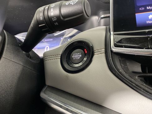 Used 2022 Jeep Compass Limited image 26