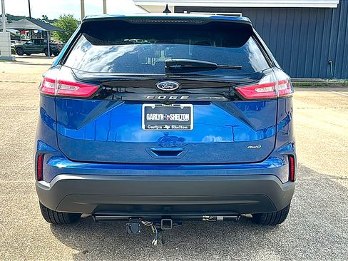 Used 2024 Ford Edge SE AWD/4WD image 7