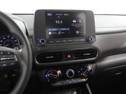 Certified 2023 Hyundai Kona SE image 9