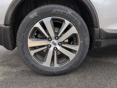 Used 2018 Subaru Outback 2.5i Limited image 14