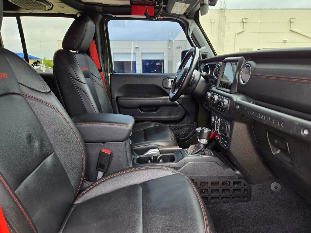 Used 2020 Jeep Wrangler Unlimited Rubicon w/ Quick Order Package 28Y Recon AWD/4WD image 25