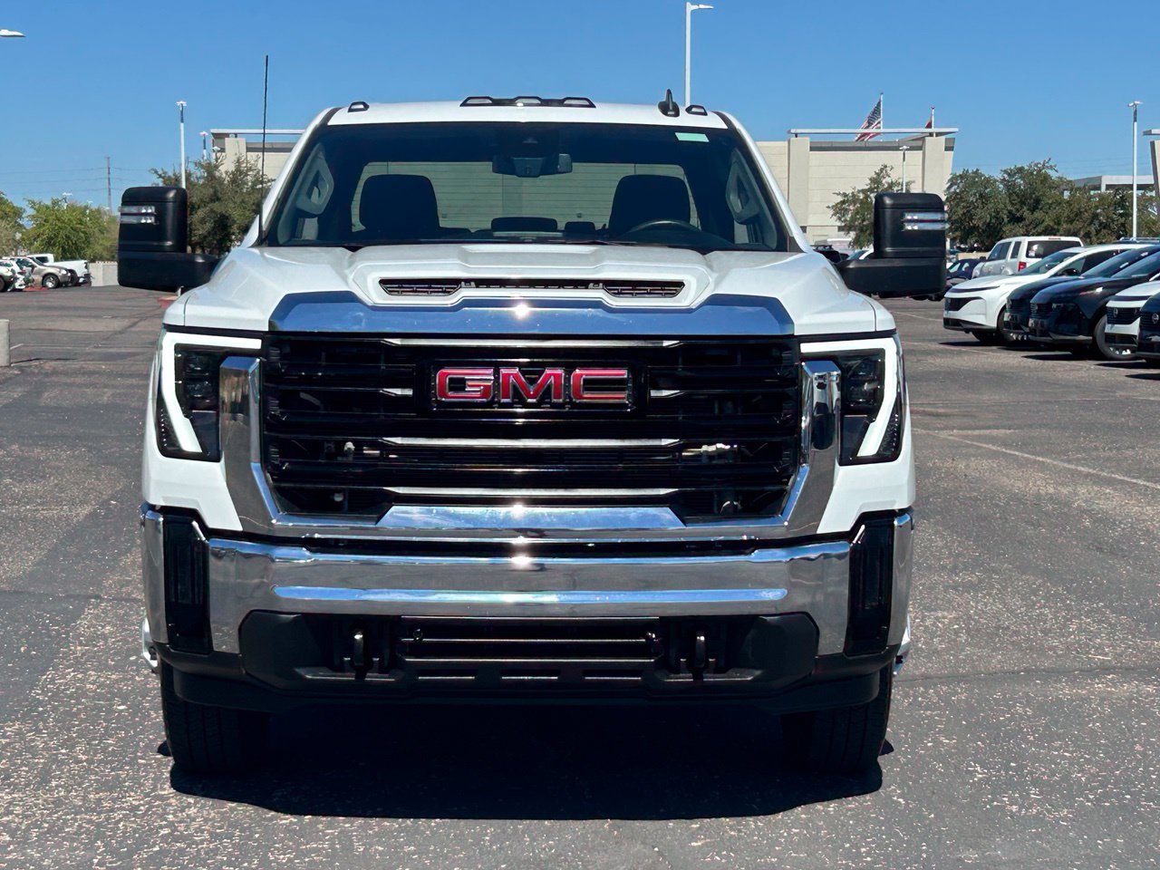 Used 2026 GMC Sierra 3500 Pro w/ Convenience Package AWD/4WD image 9