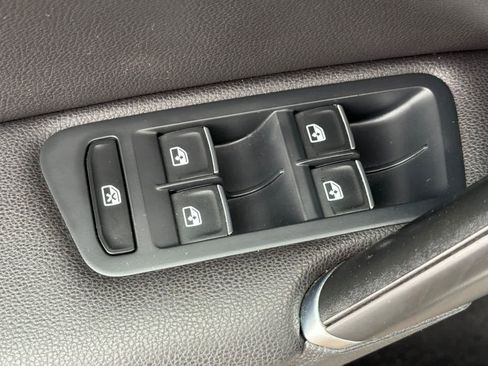 Used 2016 Volkswagen GTI Autobahn w/ Lighting Package (SEL) image 15